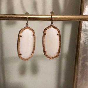 White Elle earnings